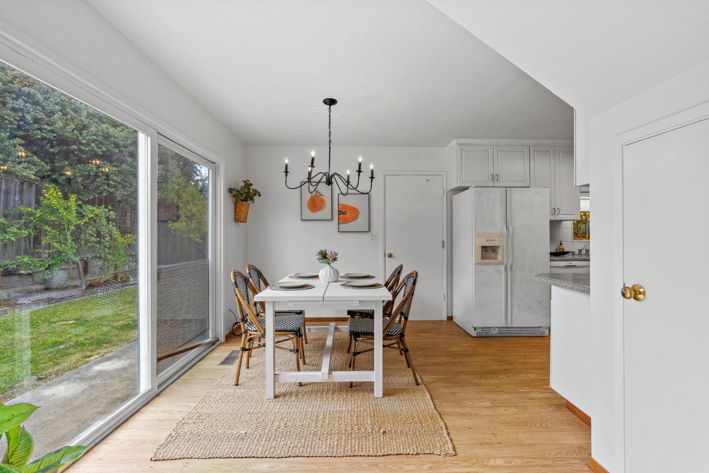 Detail Gallery Image 12 of 49 For 150 Sir Francis Ct, Capitola,  CA 95010 - 4 Beds | 4 Baths
