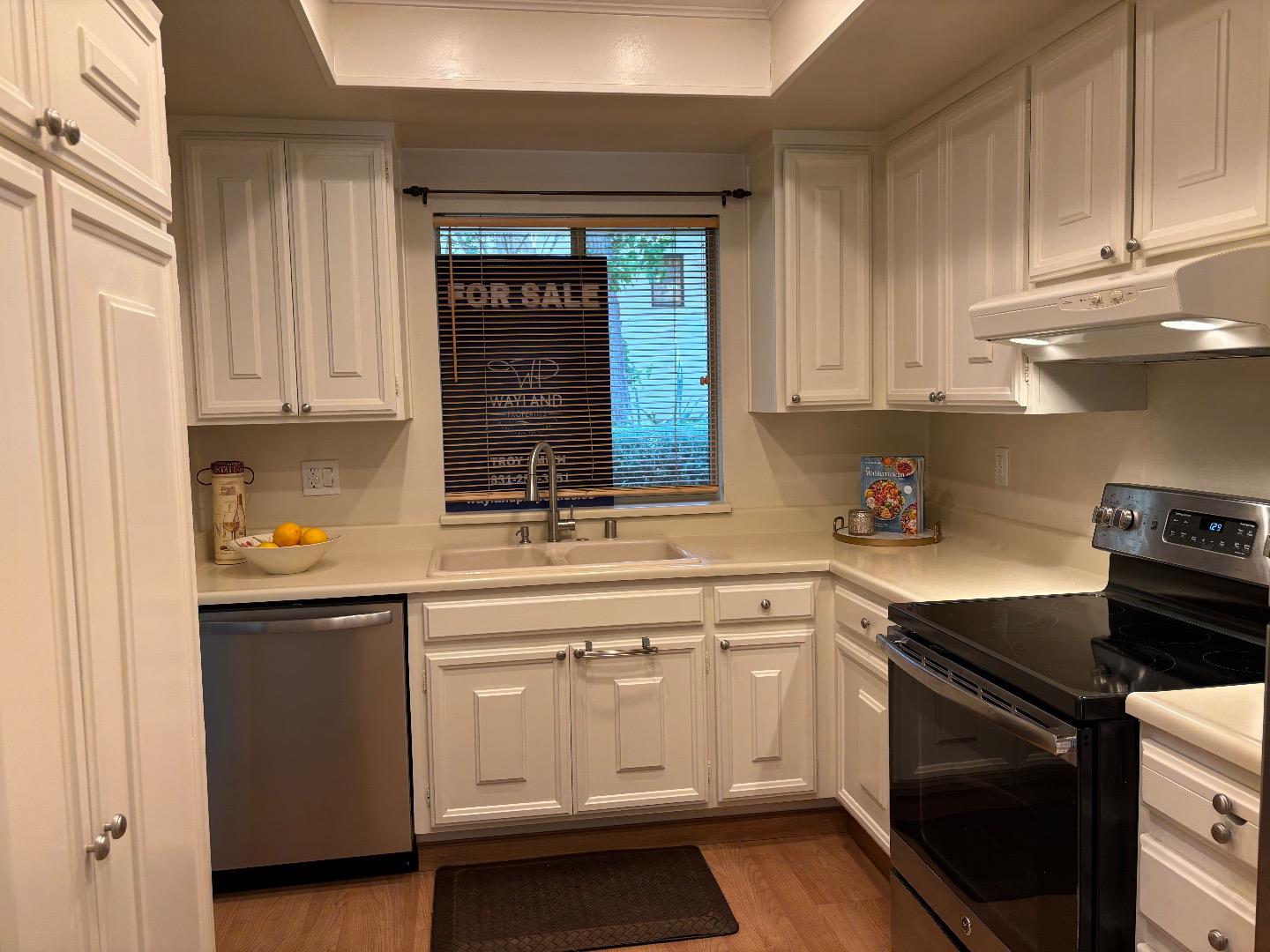 Detail Gallery Image 4 of 21 For 5235 Cribari Hls #5235,  San Jose,  CA 95135 - 2 Beds | 1 Baths