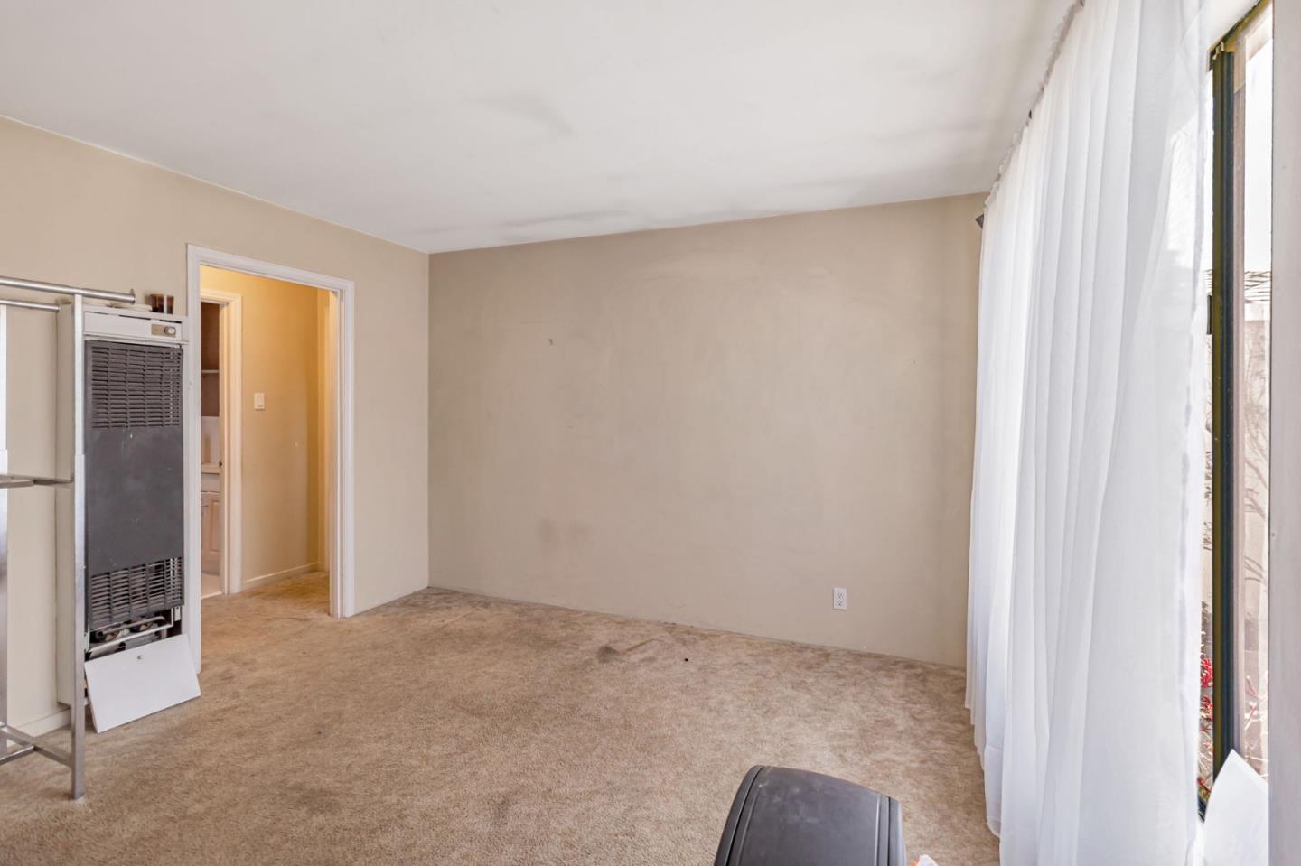 Detail Gallery Image 36 of 46 For 2643 Garfield St, San Mateo,  CA 94403 - 4 Beds | 3/1 Baths