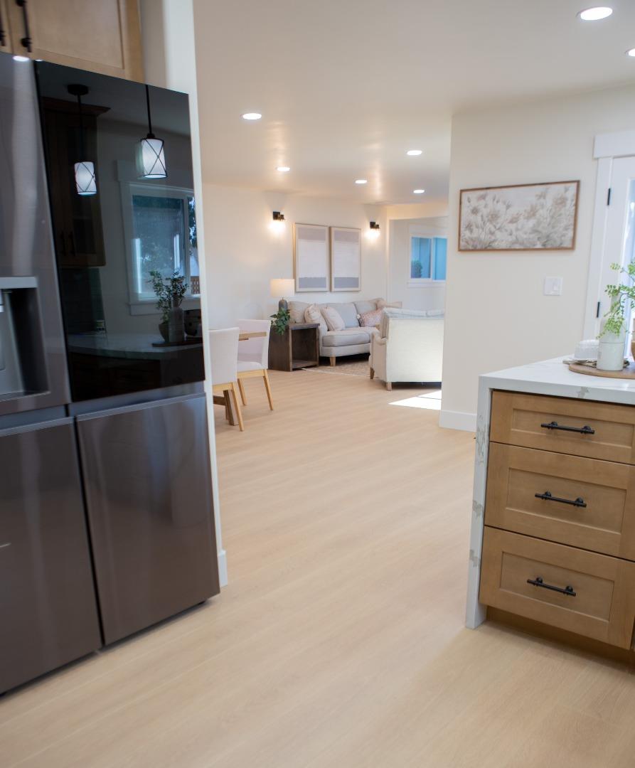 Detail Gallery Image 10 of 24 For 1992 De La Pena Ave, Santa Clara,  CA 95050 - 4 Beds | 2 Baths