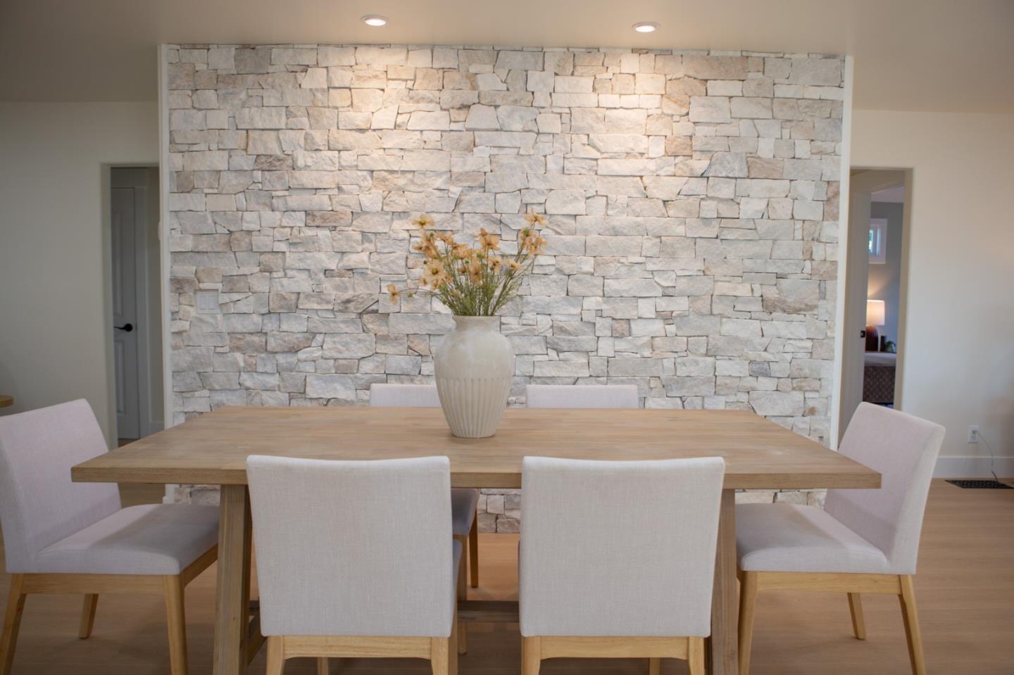 Detail Gallery Image 13 of 24 For 1992 De La Pena Ave, Santa Clara,  CA 95050 - 4 Beds | 2 Baths