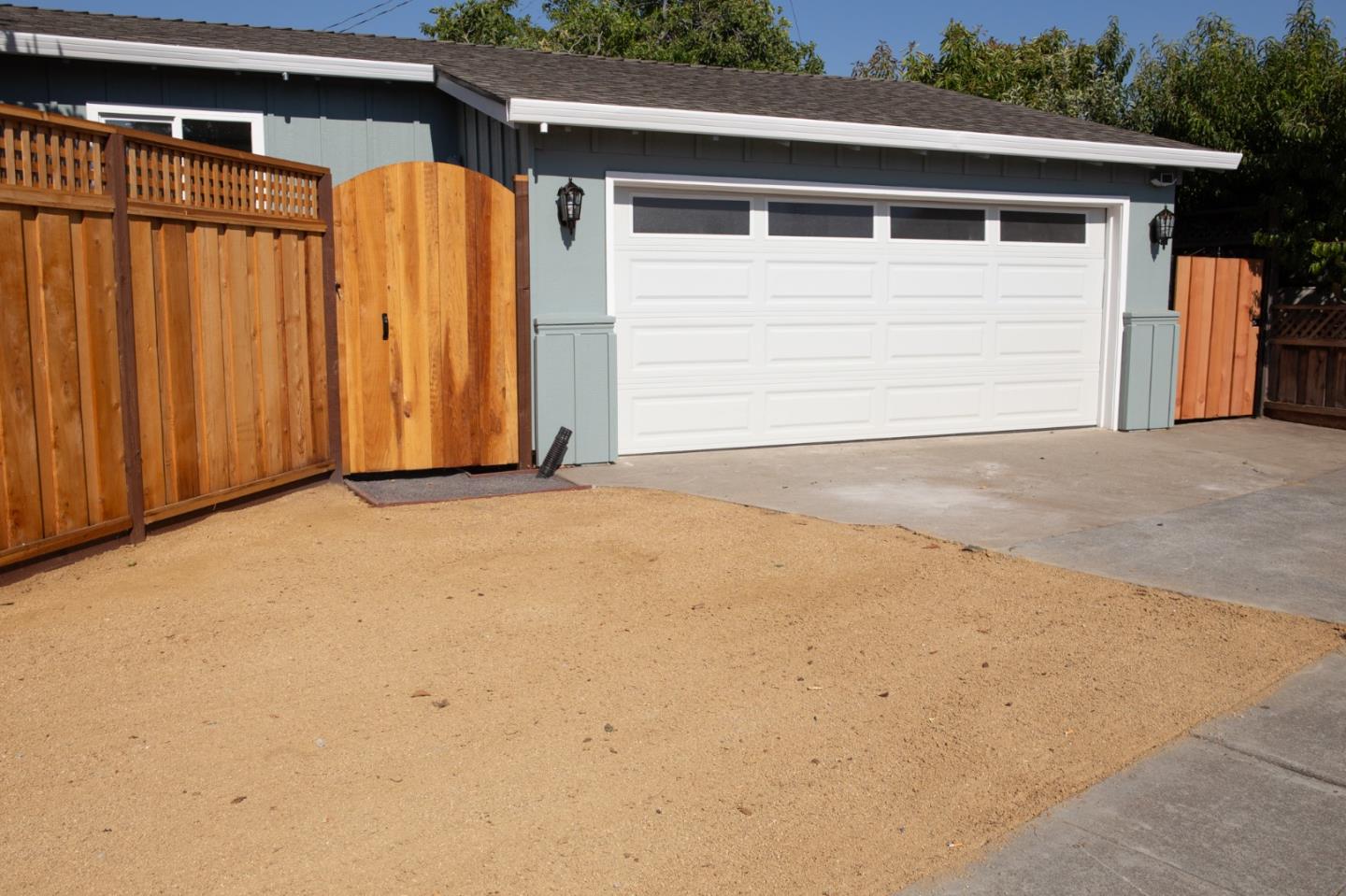 Detail Gallery Image 24 of 24 For 1992 De La Pena Ave, Santa Clara,  CA 95050 - 4 Beds | 2 Baths