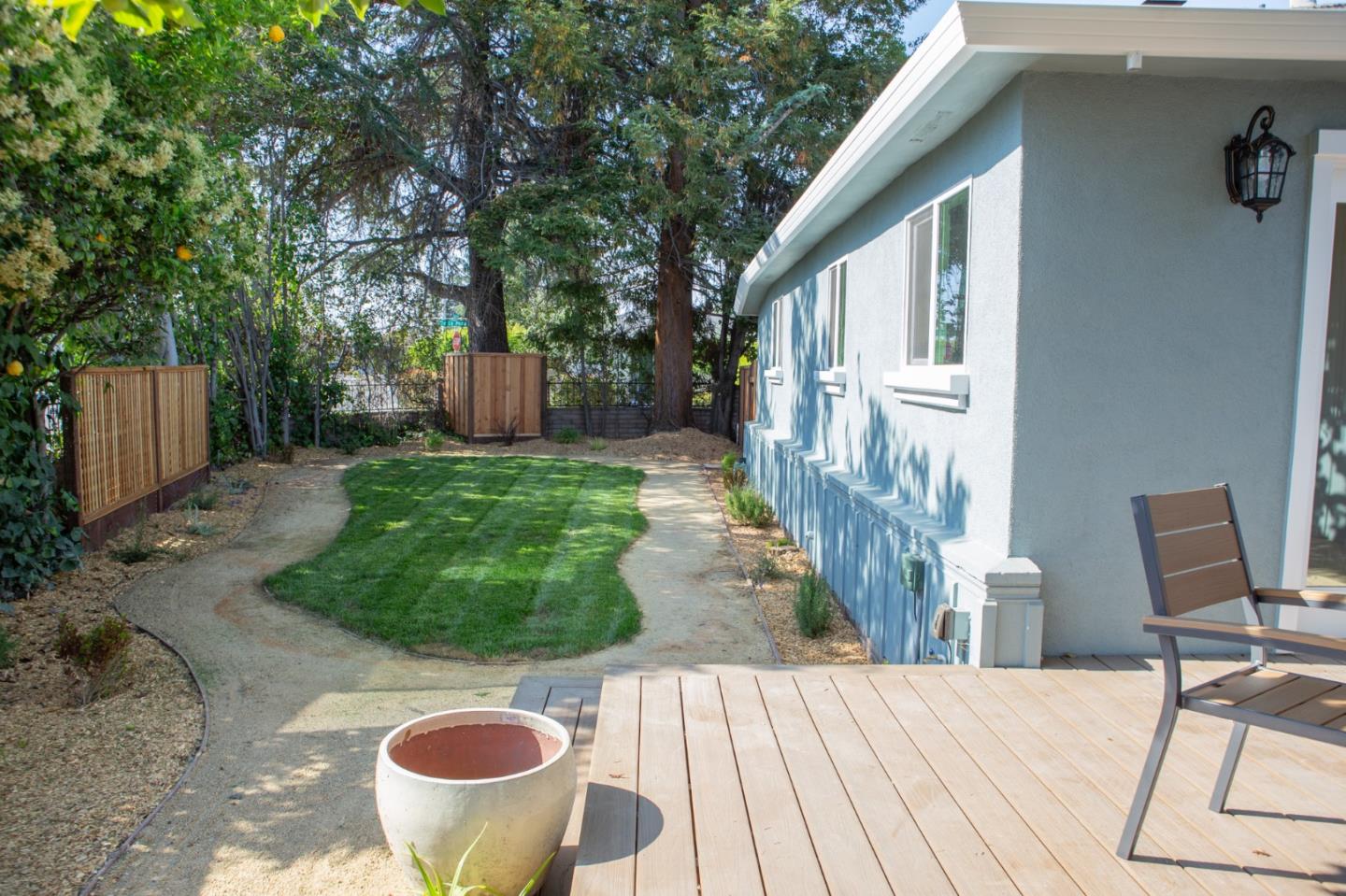 Detail Gallery Image 3 of 24 For 1992 De La Pena Ave, Santa Clara,  CA 95050 - 4 Beds | 2 Baths