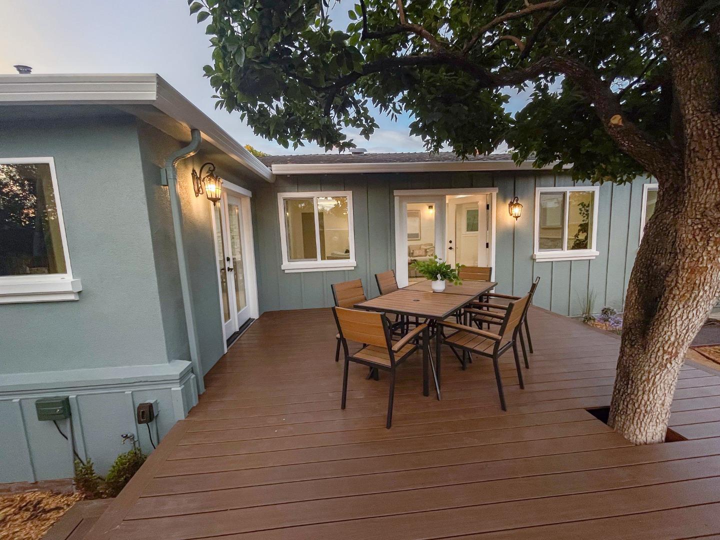 Detail Gallery Image 39 of 41 For 1992 De La Pena Ave, Santa Clara,  CA 95050 - 4 Beds | 2 Baths
