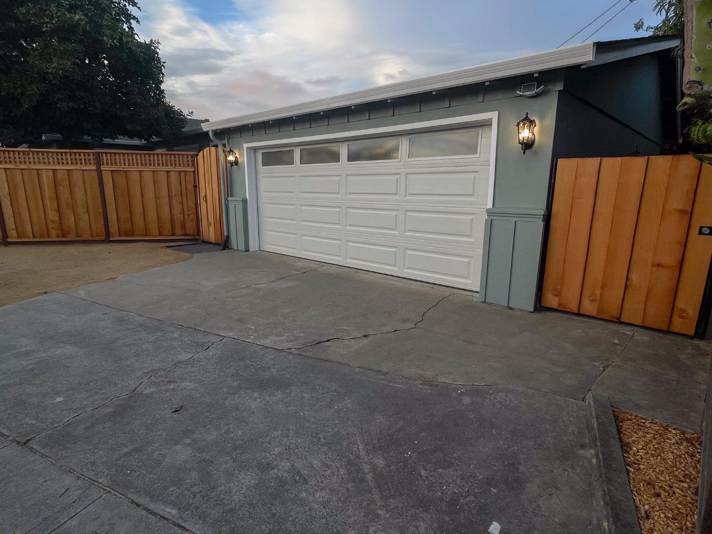 Detail Gallery Image 41 of 41 For 1992 De La Pena Ave, Santa Clara,  CA 95050 - 4 Beds | 2 Baths