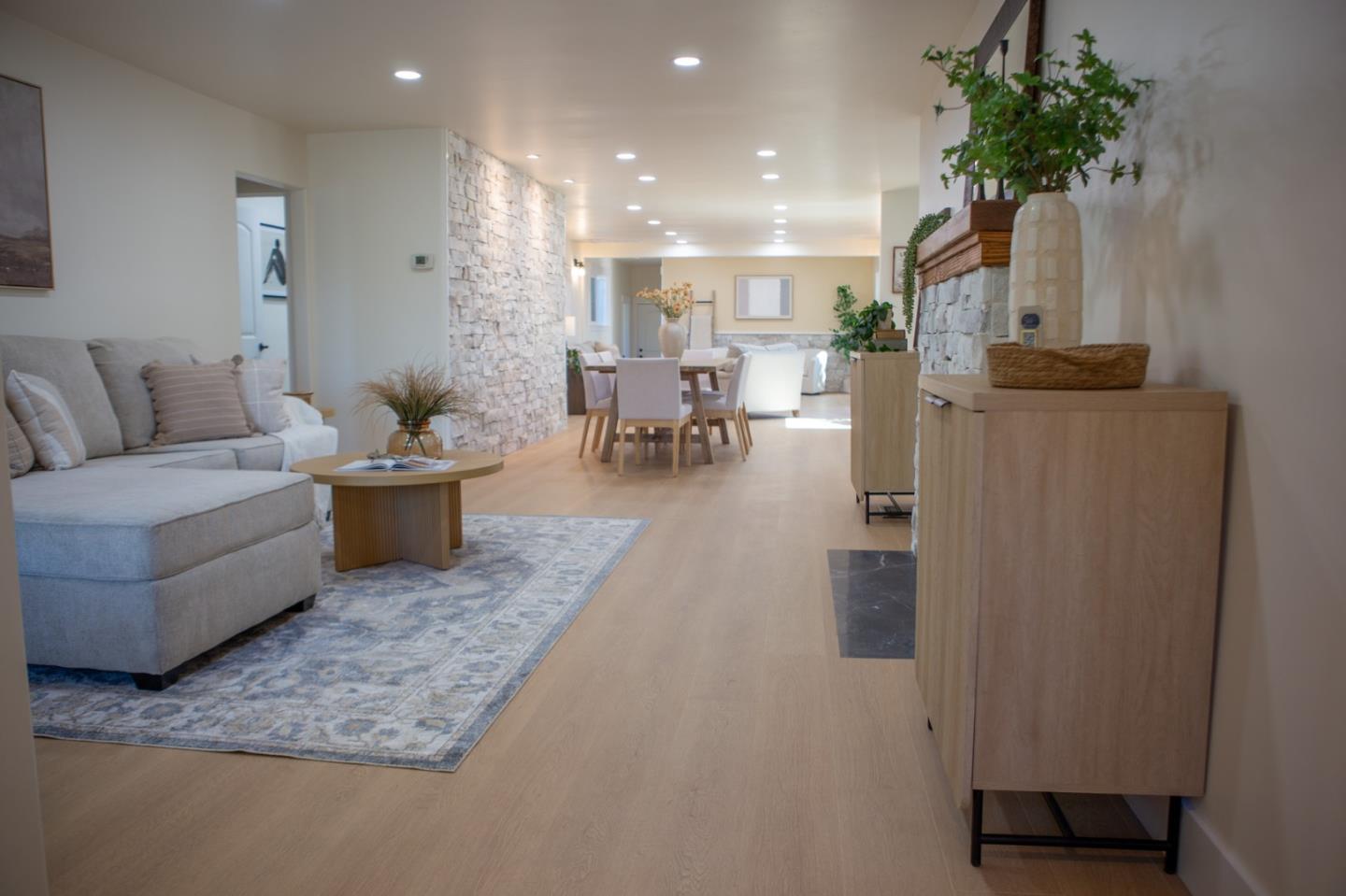 Detail Gallery Image 5 of 24 For 1992 De La Pena Ave, Santa Clara,  CA 95050 - 4 Beds | 2 Baths