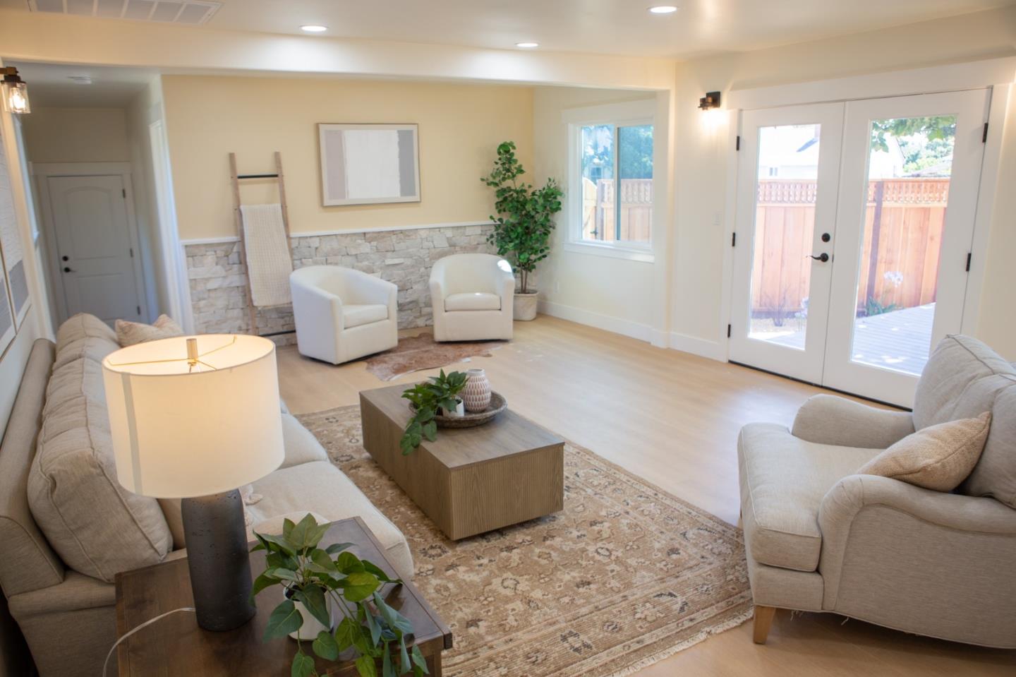 Detail Gallery Image 7 of 24 For 1992 De La Pena Ave, Santa Clara,  CA 95050 - 4 Beds | 2 Baths