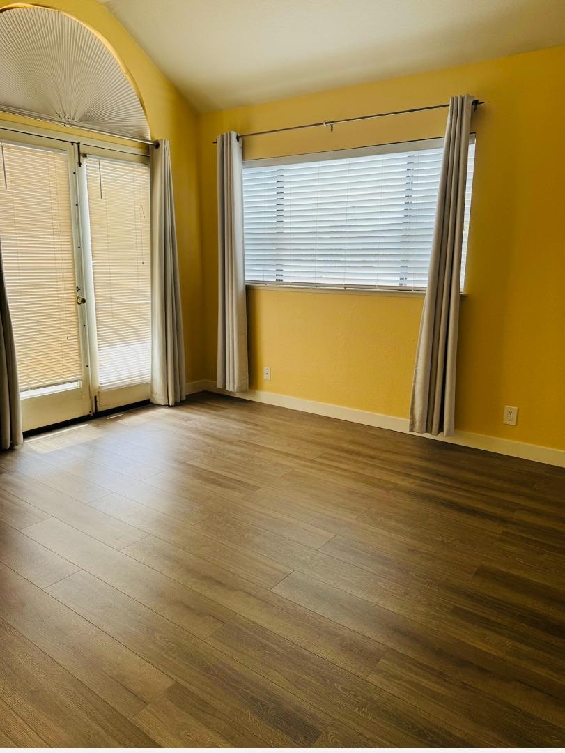 Detail Gallery Image 17 of 36 For 2101 Darnis Cir, Morgan Hill,  CA 95037 - 3 Beds | 2/1 Baths