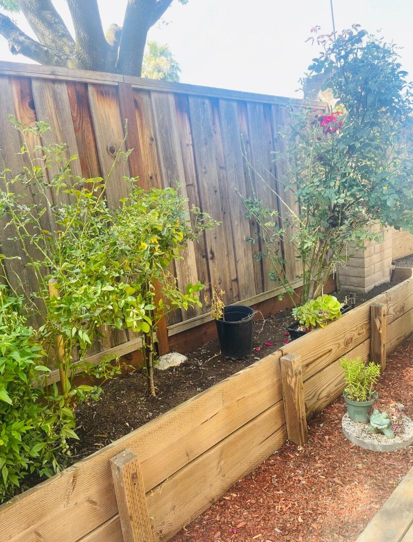 Detail Gallery Image 32 of 36 For 2101 Darnis Cir, Morgan Hill,  CA 95037 - 3 Beds | 2/1 Baths