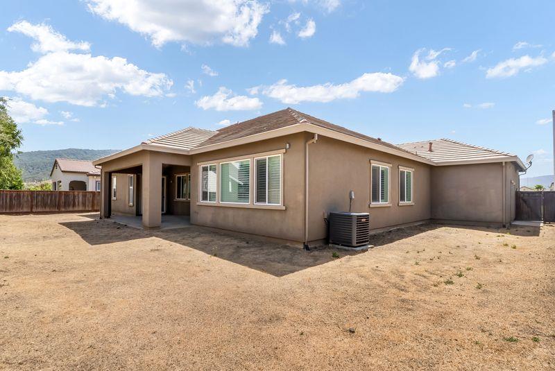 Detail Gallery Image 19 of 25 For 7922 Cinnamon Way, Gilroy,  CA 95020 - 4 Beds | 3/1 Baths
