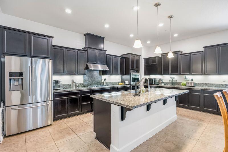 Detail Gallery Image 9 of 25 For 7922 Cinnamon Way, Gilroy,  CA 95020 - 4 Beds | 3/1 Baths