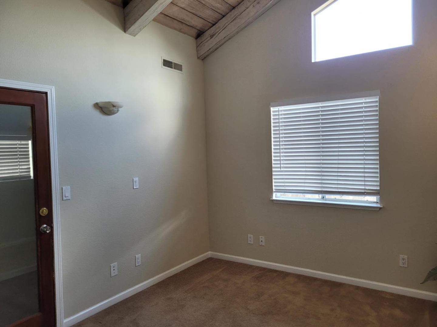 Detail Gallery Image 14 of 30 For 1713 Goodwin St, Seaside,  CA 93955 - 3 Beds | 2 Baths