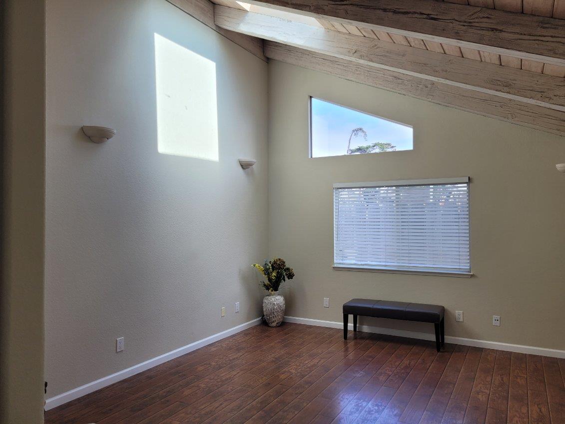 Detail Gallery Image 6 of 30 For 1713 Goodwin St, Seaside,  CA 93955 - 3 Beds | 2 Baths