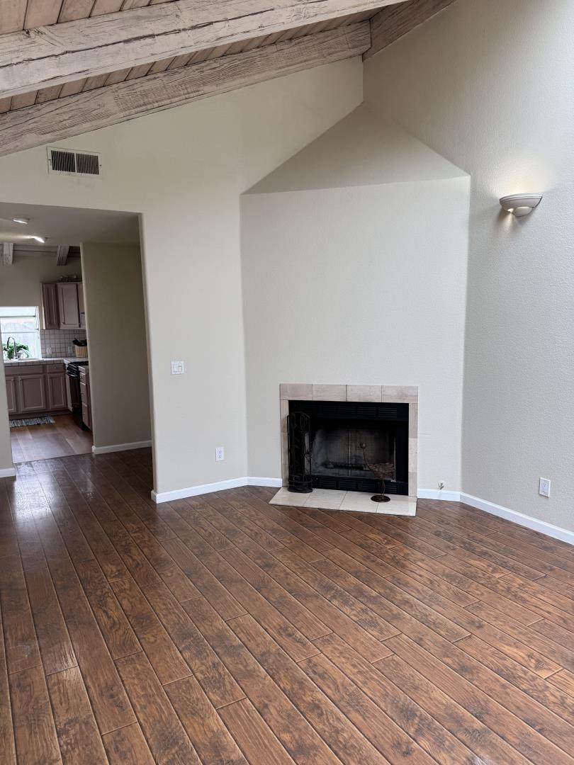 Detail Gallery Image 7 of 30 For 1713 Goodwin St, Seaside,  CA 93955 - 3 Beds | 2 Baths