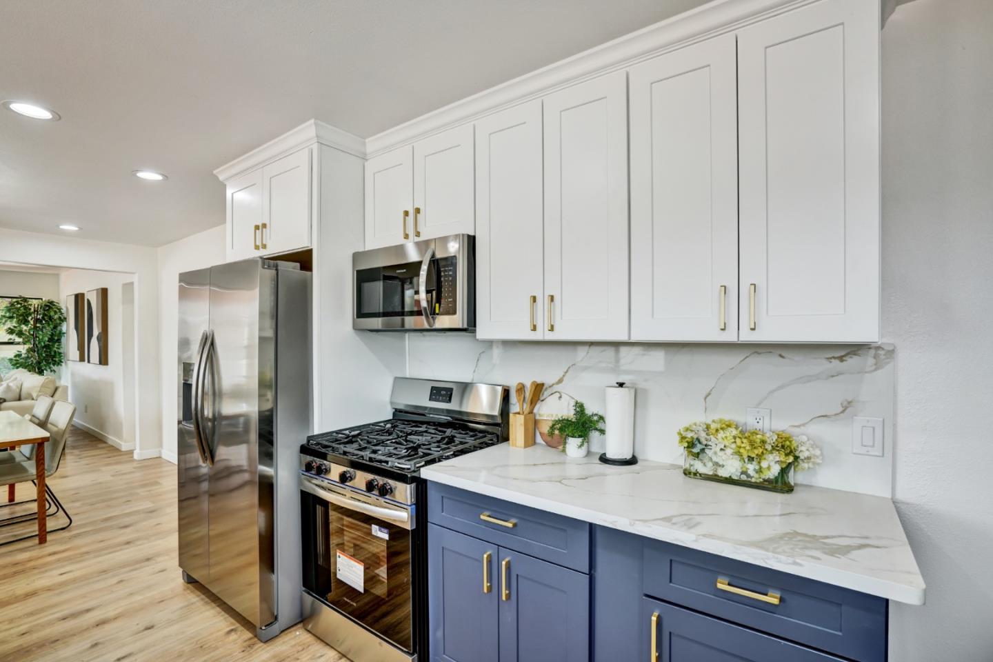 Detail Gallery Image 11 of 23 For 1563 150th Ave, San Leandro,  CA 94578 - 3 Beds | 2 Baths