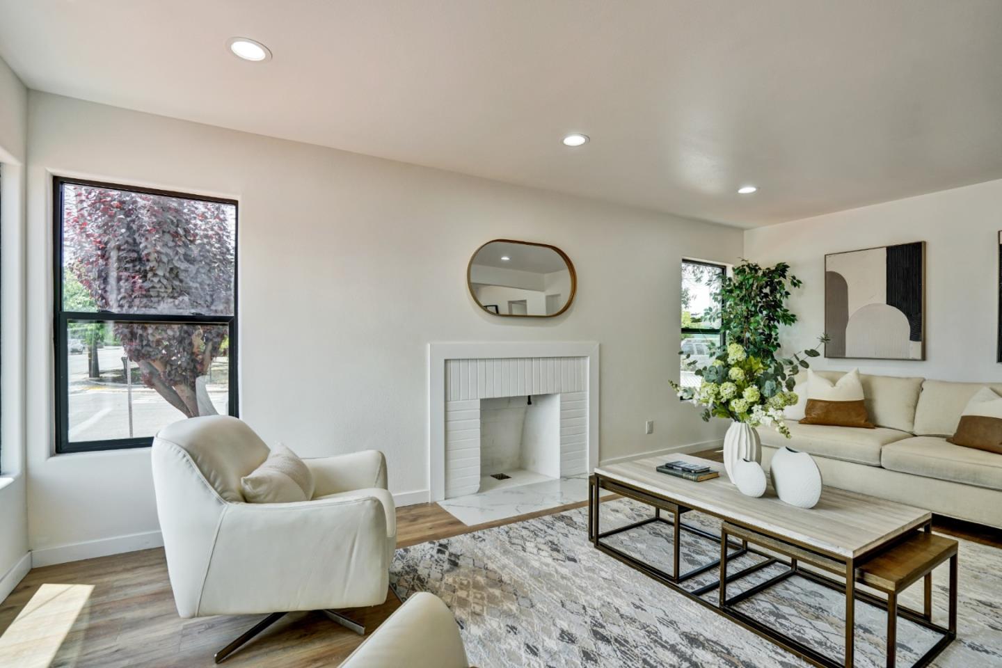 Detail Gallery Image 3 of 23 For 1563 150th Ave, San Leandro,  CA 94578 - 3 Beds | 2 Baths