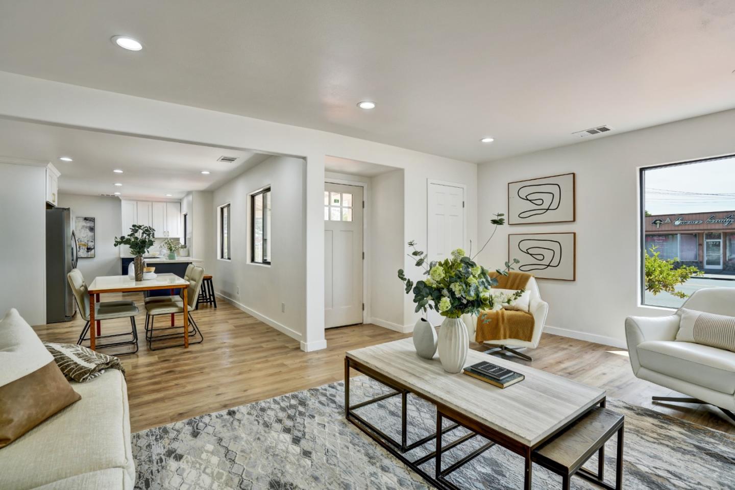 Detail Gallery Image 5 of 23 For 1563 150th Ave, San Leandro,  CA 94578 - 3 Beds | 2 Baths