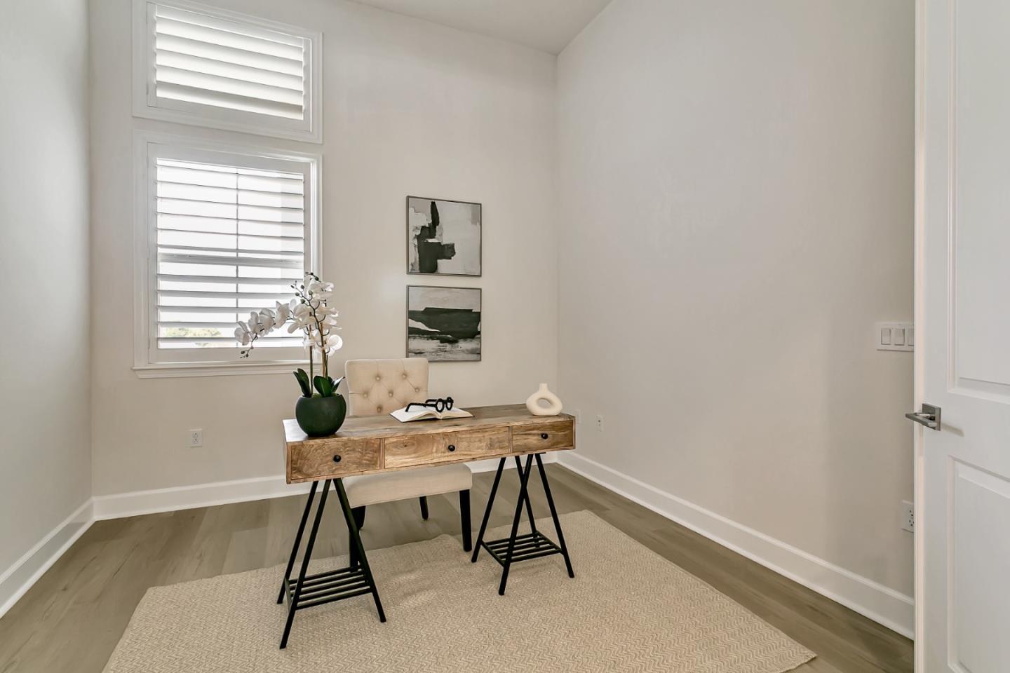 Detail Gallery Image 13 of 29 For 7942 Cinnamon Way, Gilroy,  CA 95020 - 4 Beds | 3/1 Baths