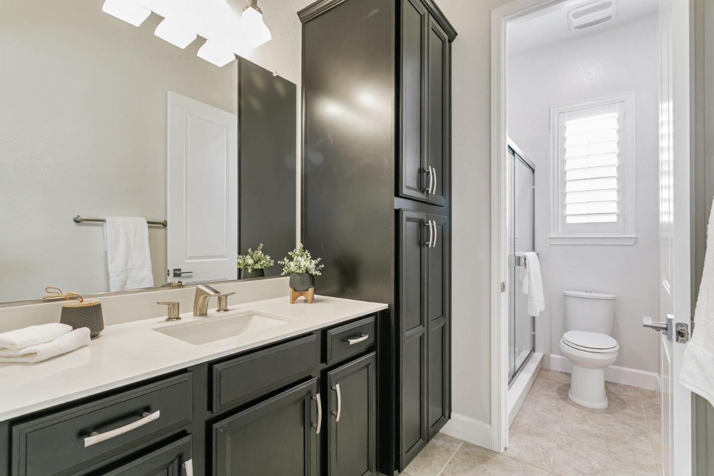 Detail Gallery Image 22 of 29 For 7942 Cinnamon Way, Gilroy,  CA 95020 - 4 Beds | 3/1 Baths