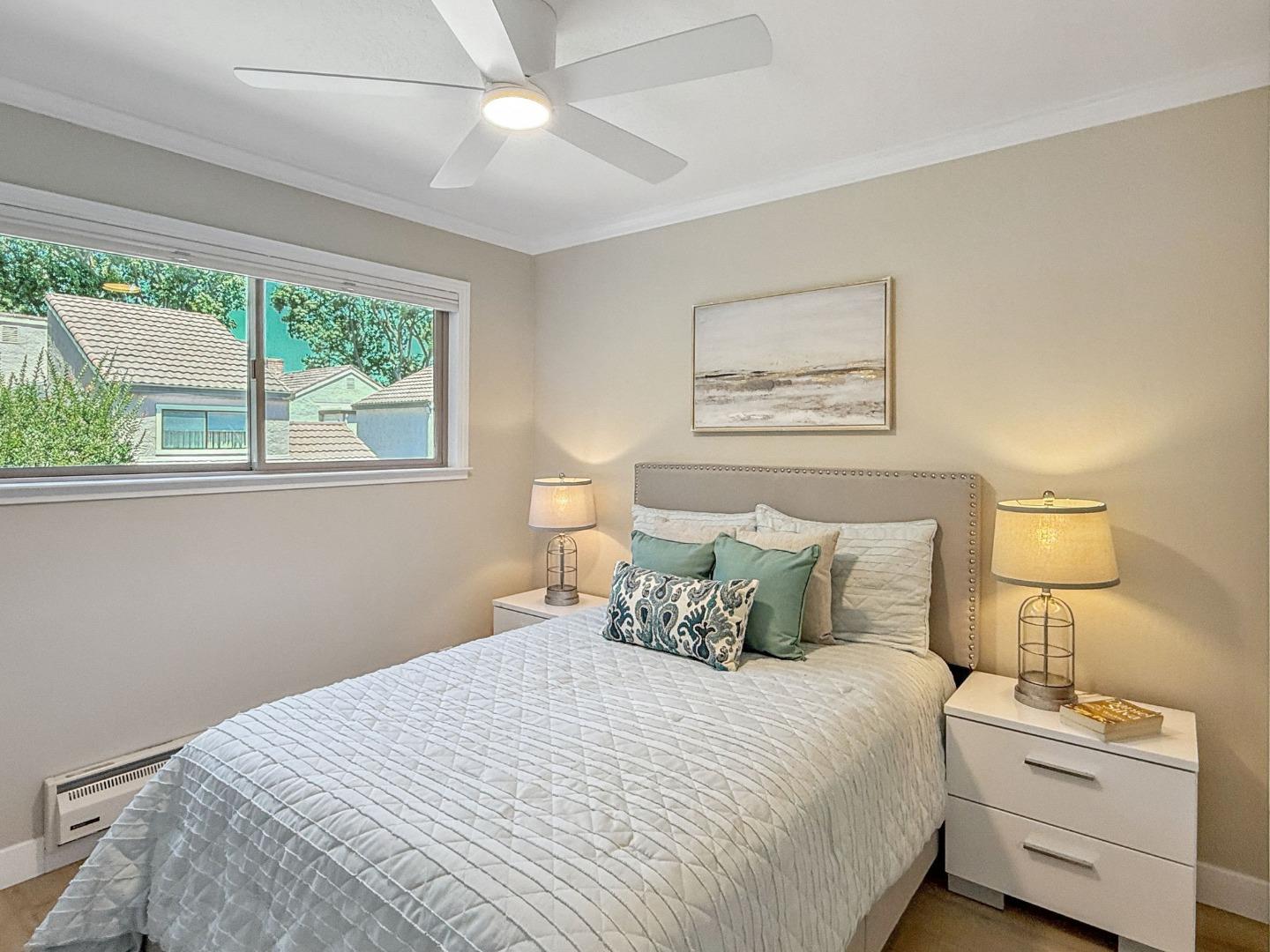 Detail Gallery Image 19 of 42 For 2540 Hawkington Ct, Santa Clara,  CA 95051 - 4 Beds | 2/1 Baths