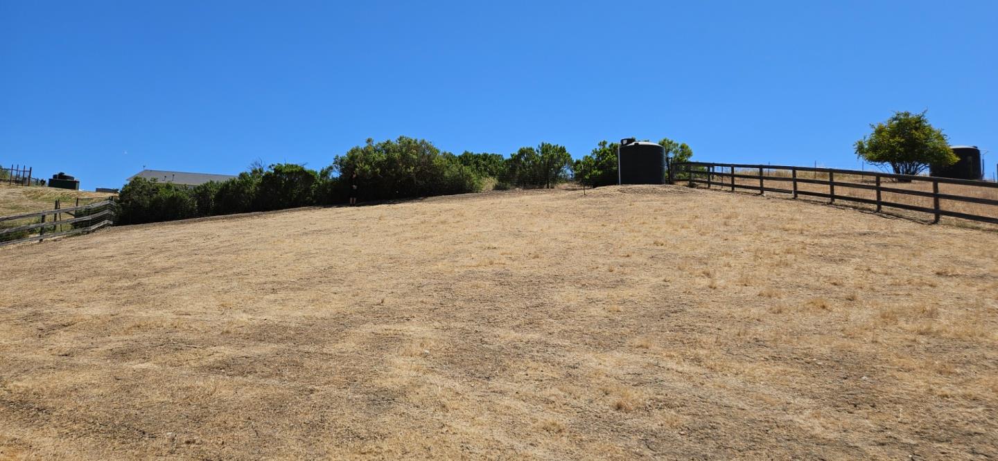 Detail Gallery Image 28 of 29 For 5680 Forked Horn Pl, Paso Robles,  CA 93446 - 3 Beds | 2 Baths