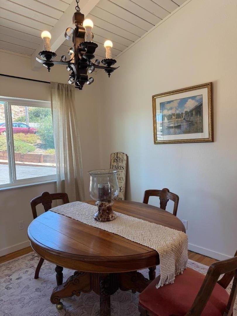 Detail Gallery Image 7 of 24 For 1556 Hilby Ave, Seaside,  CA 93955 - 3 Beds | 1/1 Baths