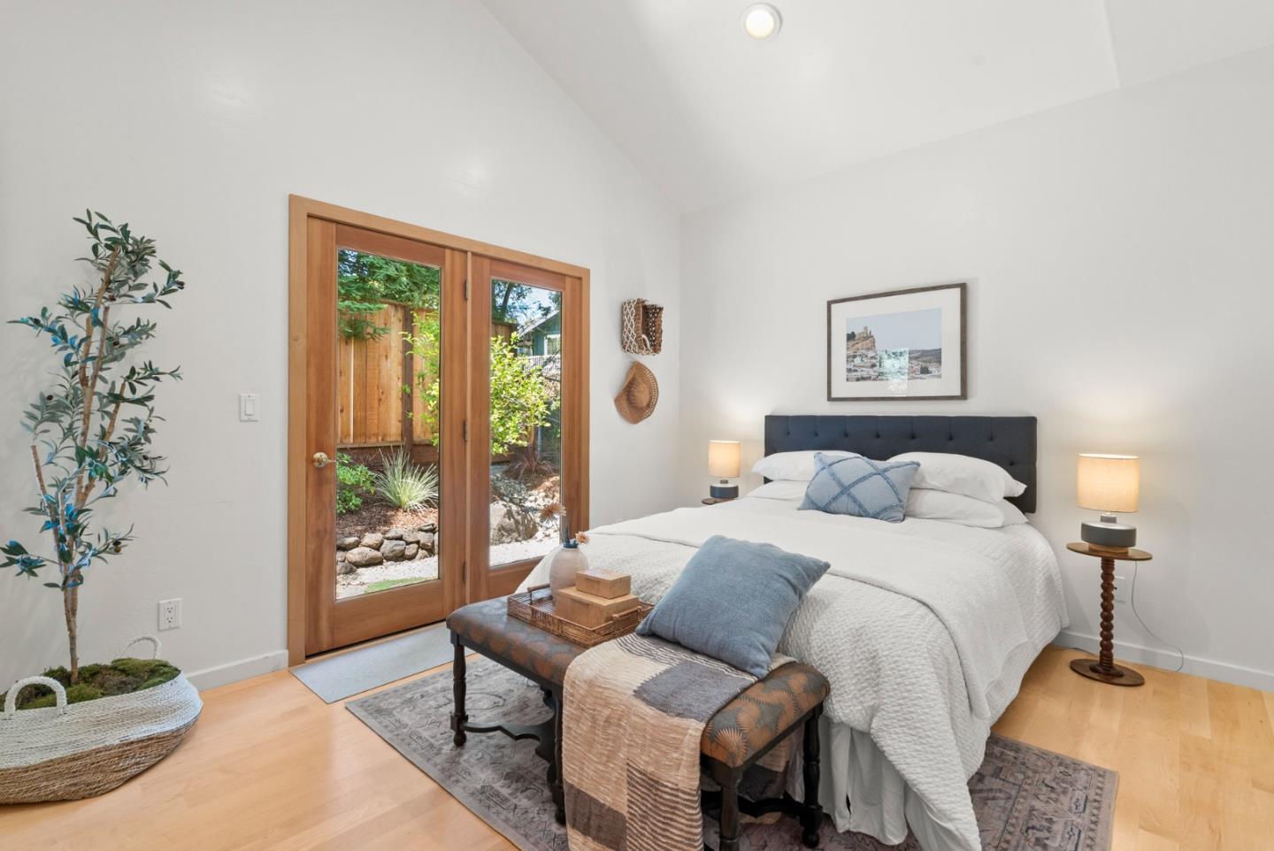 Detail Gallery Image 20 of 51 For 3135 Mar Vista Dr, Aptos,  CA 95003 - 4 Beds | 2/1 Baths