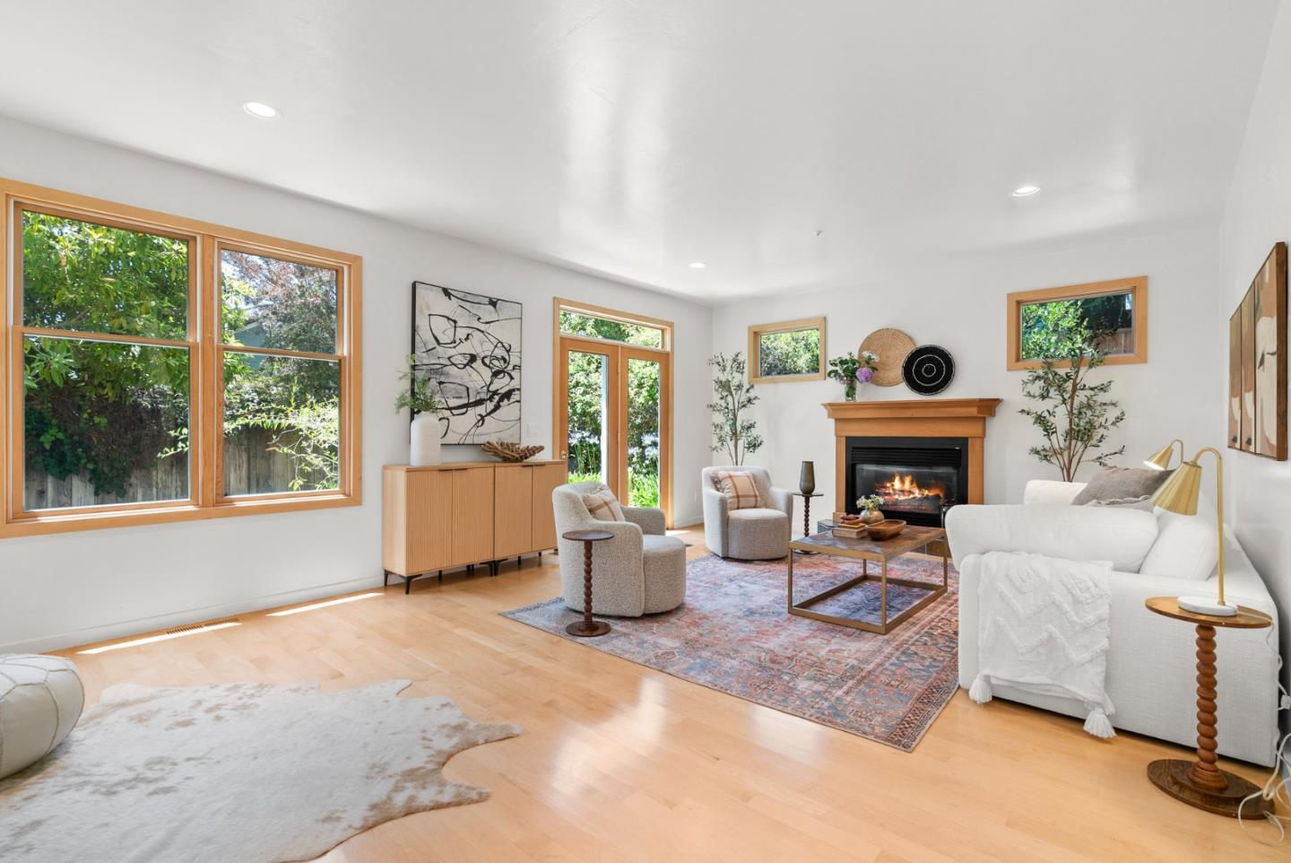 Detail Gallery Image 5 of 51 For 3135 Mar Vista Dr, Aptos,  CA 95003 - 4 Beds | 2/1 Baths