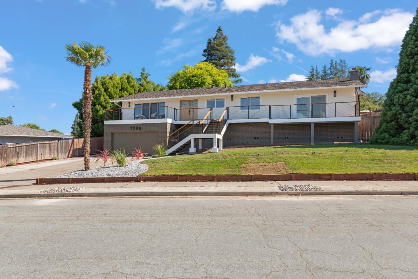Detail Gallery Image 3 of 53 For 1590 El Dorado Dr, Gilroy,  CA 95020 - 4 Beds | 2 Baths