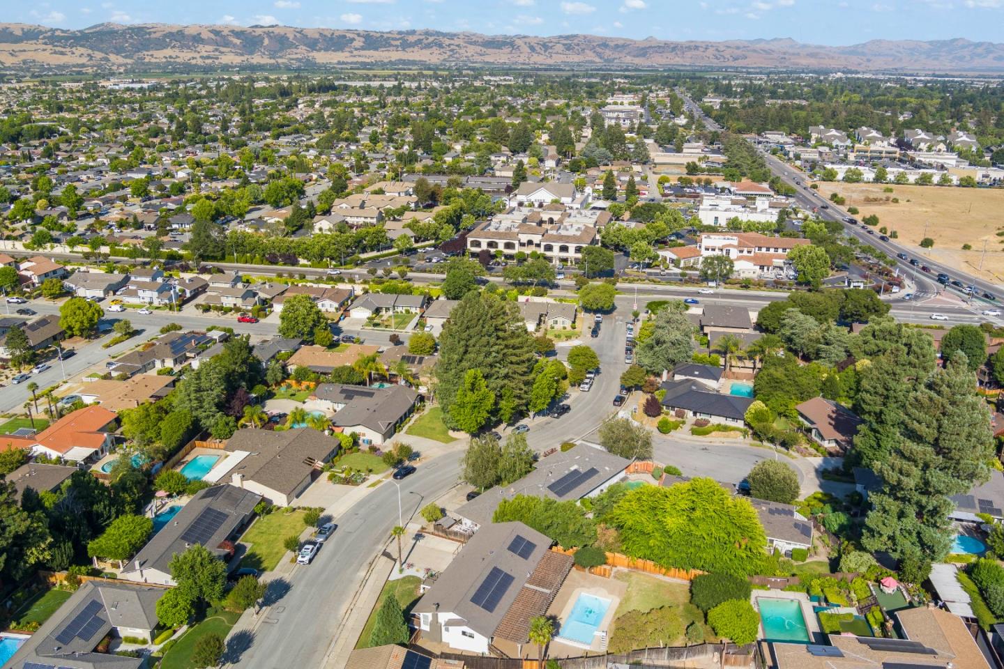 Detail Gallery Image 48 of 53 For 1590 El Dorado Dr, Gilroy,  CA 95020 - 4 Beds | 2 Baths