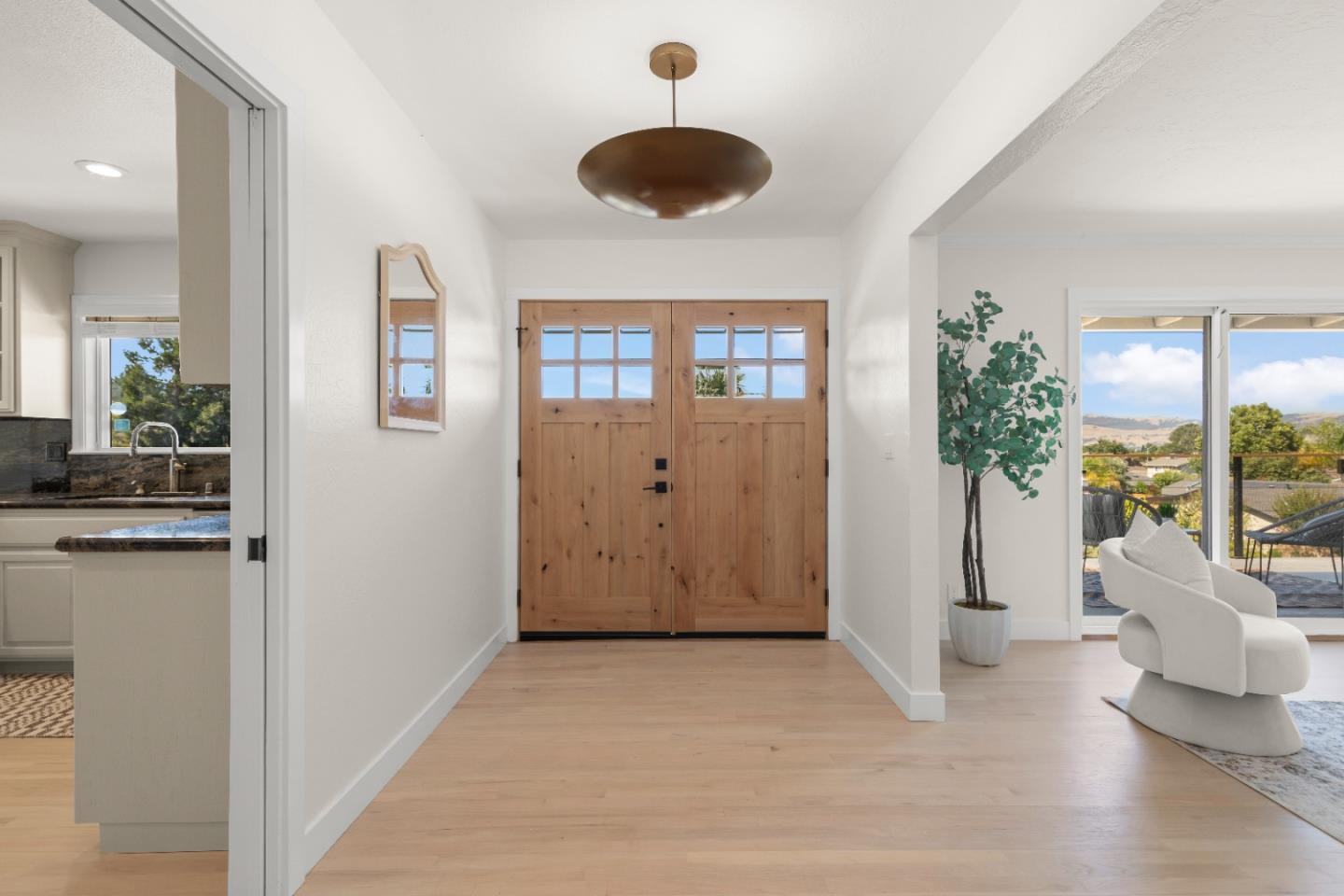 Detail Gallery Image 5 of 53 For 1590 El Dorado Dr, Gilroy,  CA 95020 - 4 Beds | 2 Baths