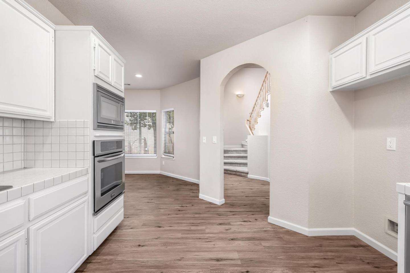 Detail Gallery Image 12 of 31 For 1500 Scenic Dr #18,  Modesto,  CA 95355 - 3 Beds | 2/1 Baths