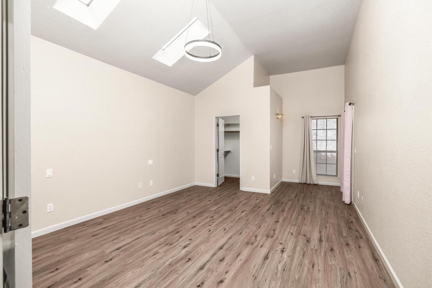 Detail Gallery Image 16 of 31 For 1500 Scenic Dr #18,  Modesto,  CA 95355 - 3 Beds | 2/1 Baths