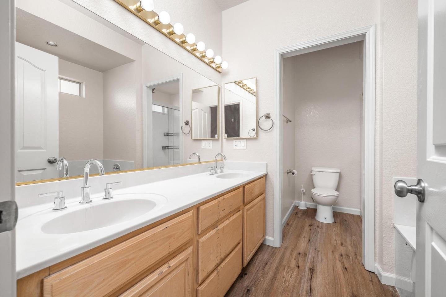 Detail Gallery Image 19 of 31 For 1500 Scenic Dr #18,  Modesto,  CA 95355 - 3 Beds | 2/1 Baths