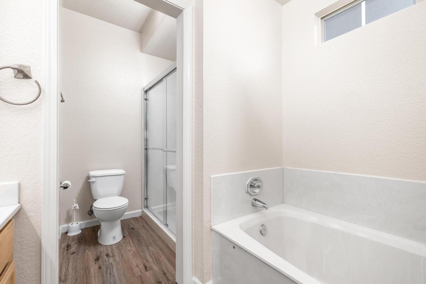 Detail Gallery Image 20 of 31 For 1500 Scenic Dr #18,  Modesto,  CA 95355 - 3 Beds | 2/1 Baths