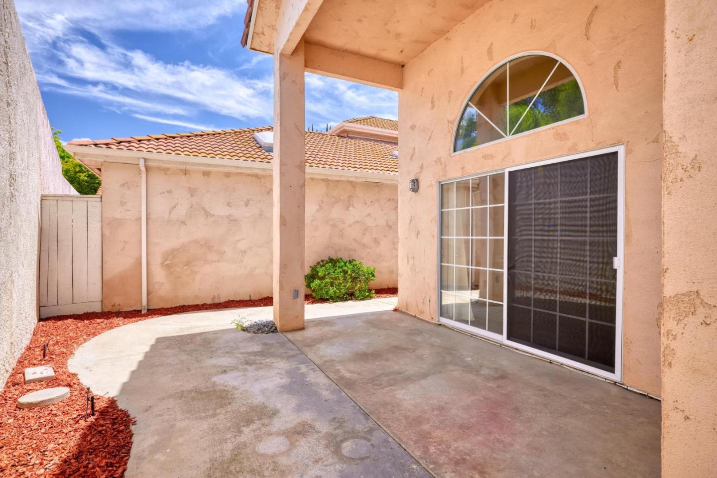 Detail Gallery Image 28 of 31 For 1500 Scenic Dr #18,  Modesto,  CA 95355 - 3 Beds | 2/1 Baths