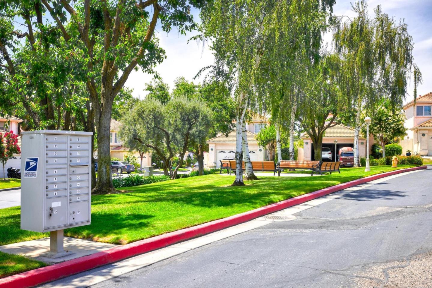 Detail Gallery Image 29 of 31 For 1500 Scenic Dr #18,  Modesto,  CA 95355 - 3 Beds | 2/1 Baths