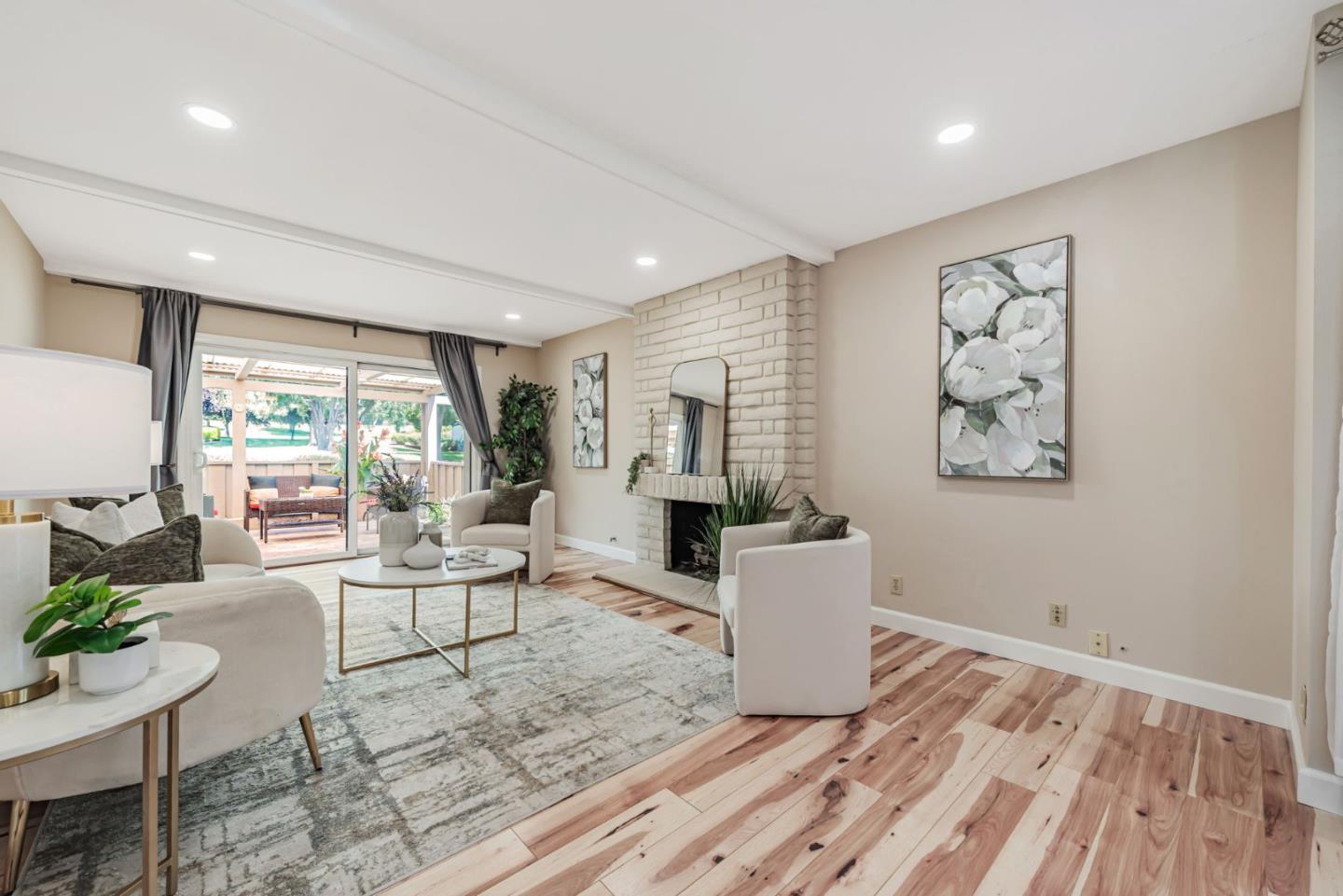 Detail Gallery Image 3 of 34 For 5090 Cribari Pl, San Jose,  CA 95135 - 2 Beds | 2 Baths