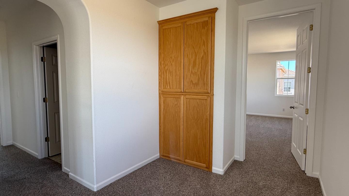 Detail Gallery Image 7 of 18 For 5906 Caddington Way, Sacramento,  CA 95835 - 3 Beds | 2/1 Baths