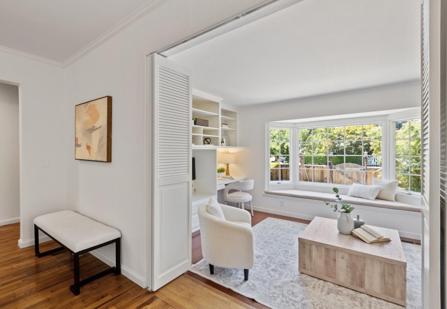 Detail Gallery Image 9 of 51 For 2001 Valparaiso Ave, Menlo Park,  CA 94025 - 3 Beds | 2 Baths