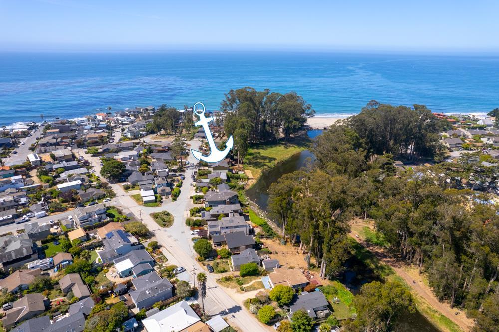 Detail Gallery Image 63 of 69 For 143 Moran Way, Santa Cruz,  CA 95062 - 3 Beds | 2 Baths