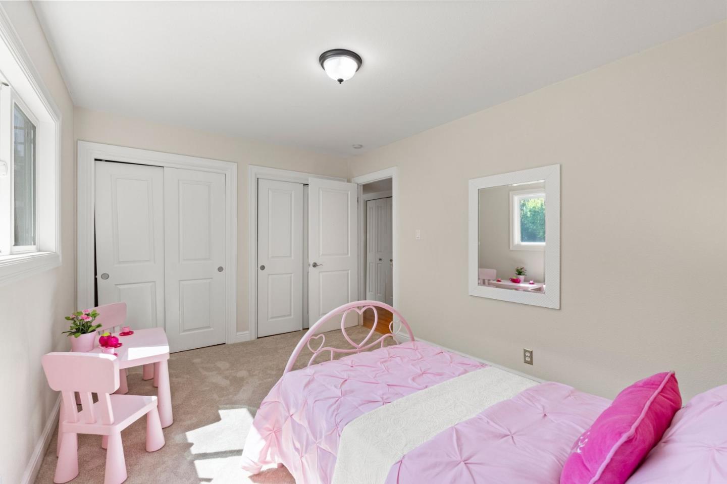 Detail Gallery Image 23 of 46 For 1114 S Genevieve Ln, San Jose,  CA 95128 - 5 Beds | 4 Baths