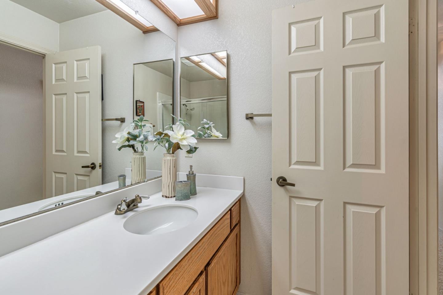 Detail Gallery Image 28 of 66 For 7638 Falkirk Dr, San Jose,  CA 95135 - 2 Beds | 2 Baths