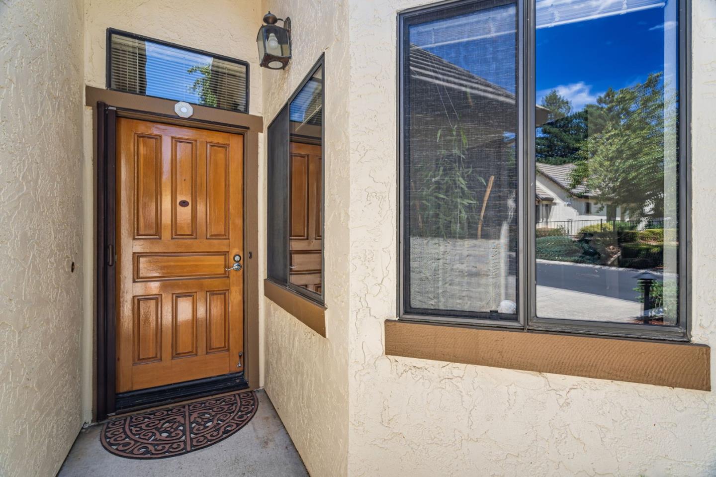 Detail Gallery Image 4 of 66 For 7638 Falkirk Dr, San Jose,  CA 95135 - 2 Beds | 2 Baths