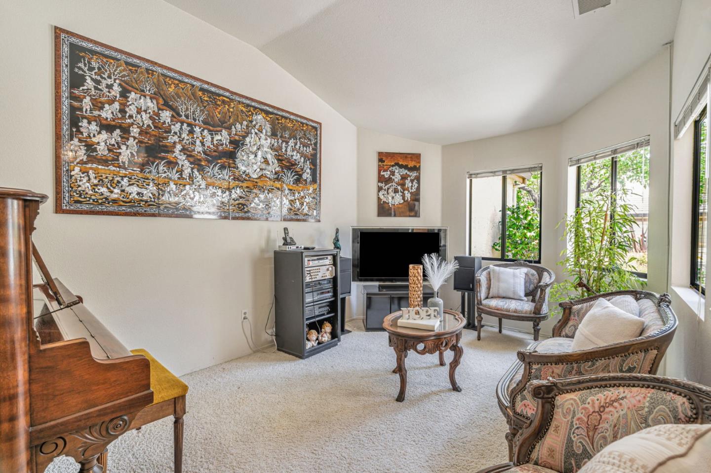 Detail Gallery Image 6 of 66 For 7638 Falkirk Dr, San Jose,  CA 95135 - 2 Beds | 2 Baths
