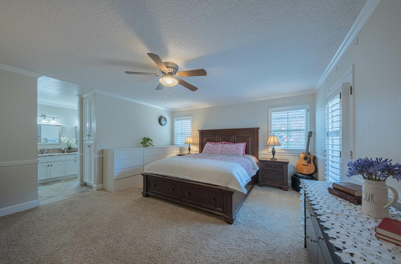 Detail Gallery Image 18 of 45 For 1121 Palo Alto Way, Salinas,  CA 93901 - 4 Beds | 2 Baths