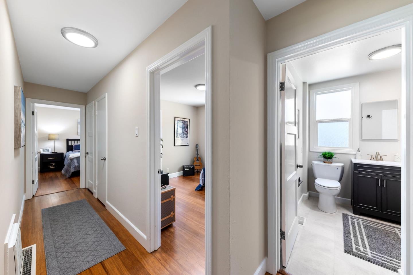 Detail Gallery Image 14 of 35 For 519 Park Blvd, Millbrae,  CA 94030 - 2 Beds | 1 Baths