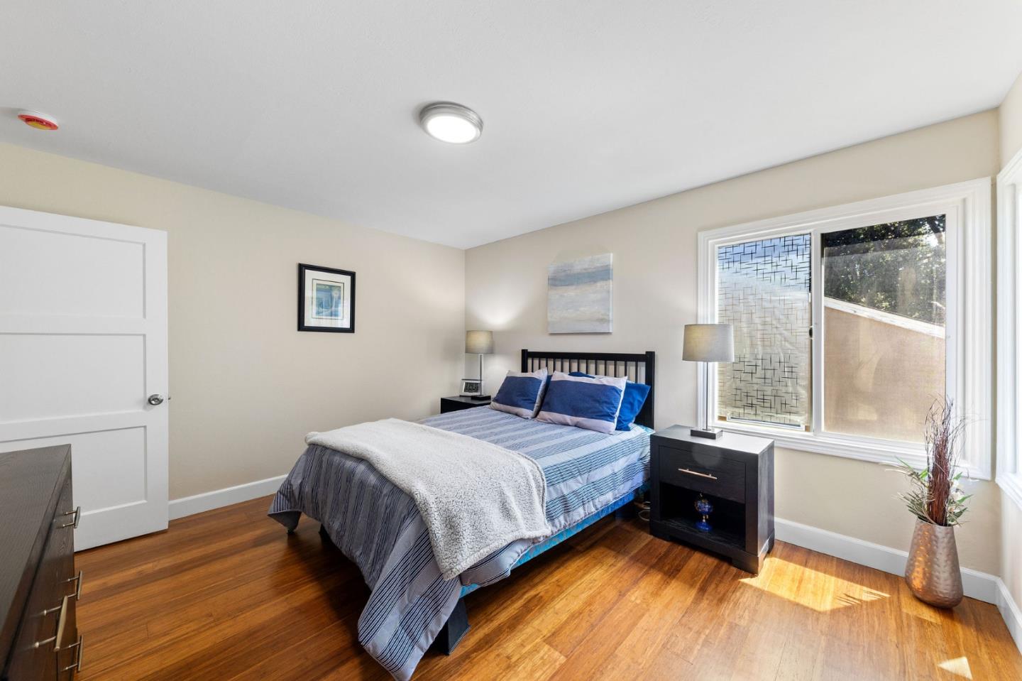 Detail Gallery Image 20 of 35 For 519 Park Blvd, Millbrae,  CA 94030 - 2 Beds | 1 Baths