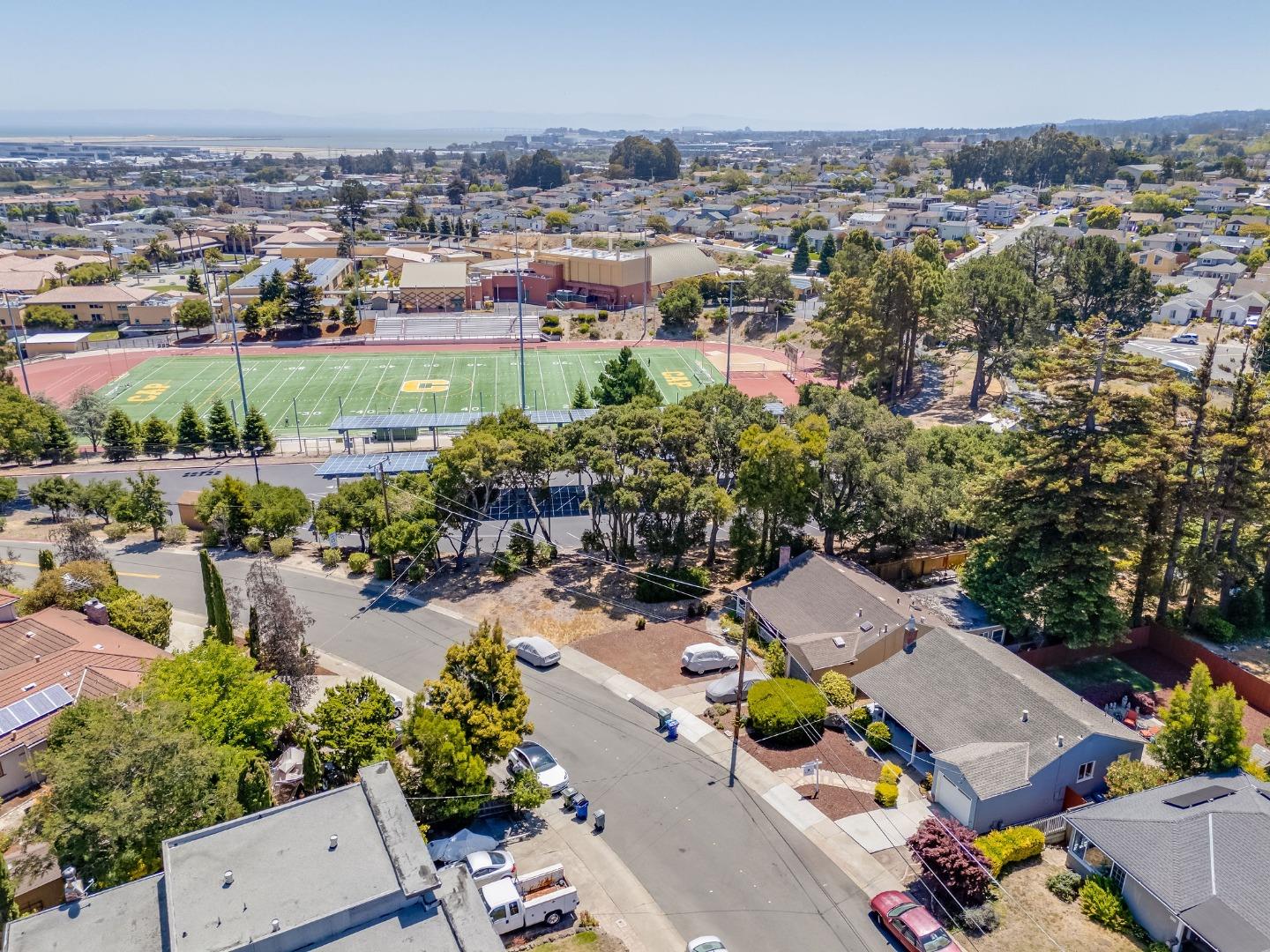 Detail Gallery Image 34 of 35 For 519 Park Blvd, Millbrae,  CA 94030 - 2 Beds | 1 Baths