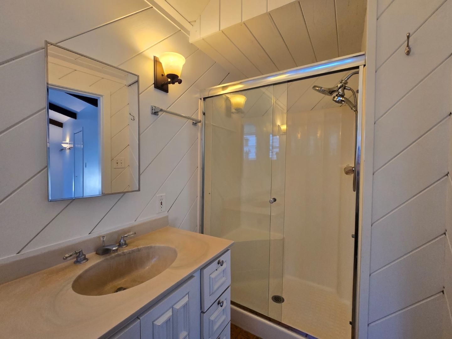 Detail Gallery Image 20 of 21 For 131 Hazel Ave, Millbrae,  CA 94030 - 5 Beds | 3/1 Baths